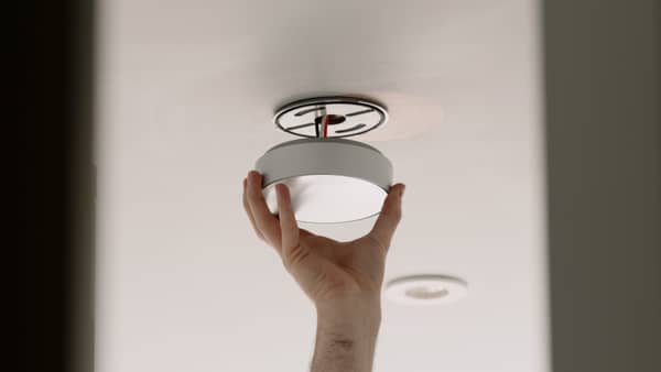 Phare smoke alarm powered and protecting your home