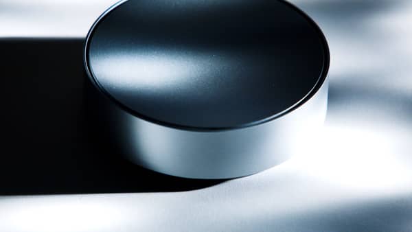 Phare smoke alarm mounted on ceiling — modern, minimal design